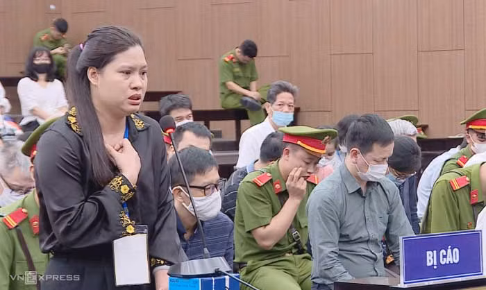 Những chiếc phong bì hối lộ và trách nhiệm công vụ -0