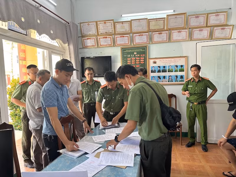 Triệt phá đường dây cho vay lãi nặng do người nước ngoài điều hành, thu lời bất chính trên 8000 tỷ đồng -0