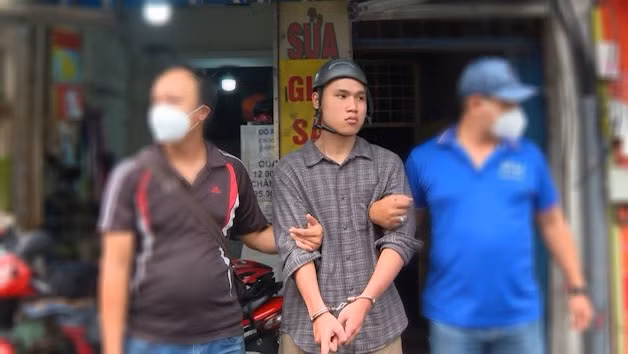 Thanh niên gây ra vụ án mạng vì cho rằng nạn nhân nợ tiền và hay nói xấu mình -0