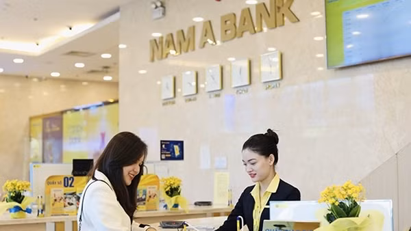 Nam A Bank- tăng trưởng bằng chiến lược phát triển bền vững và hiệu quả