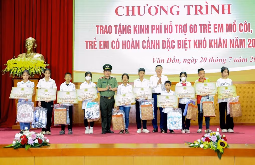 Hỗ trợ 60 trẻ em mồ côi, có hoàn cảnh đặc biệt khó khăn -0