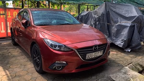Vì sao CSGT không cấp lại đăng ký cho&nbsp;chiếc Mazda 3 bị đánh cắp?