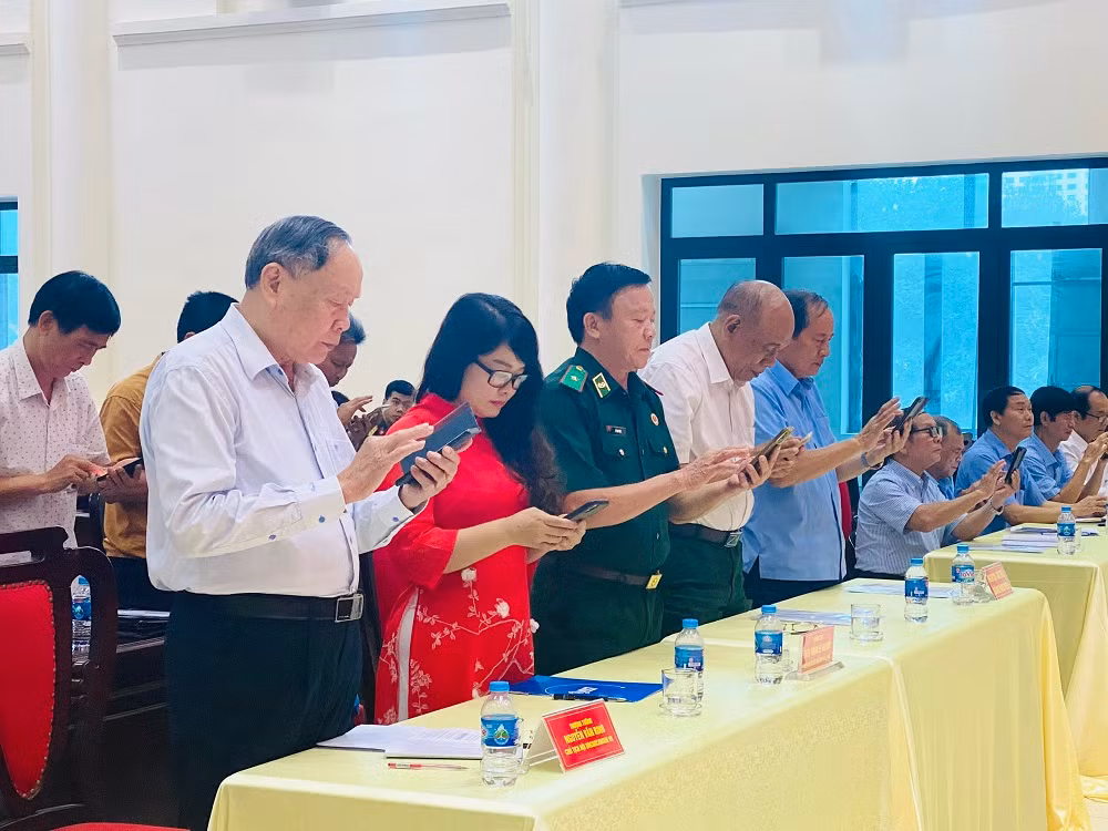 Phát động chương trình nhắn tin từ thiện “Chung tay xoa dịu nỗi đau da cam năm 2023” -0