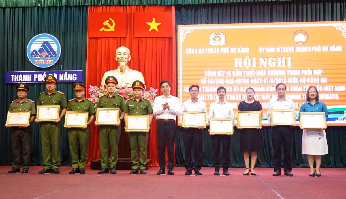 Tiếp tục đổi mới phong trào “Toàn dân bảo vệ an ninh Tổ quốc” tại Đà Nẵng -1