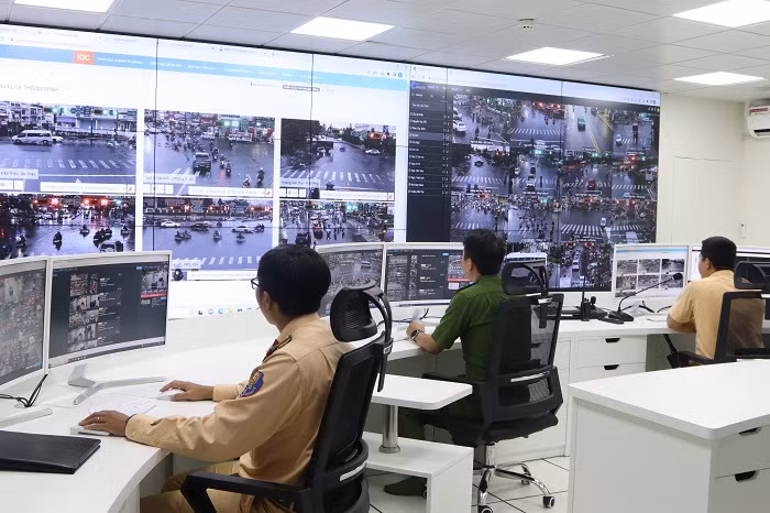 Công an Đà Lạt xử lý tự động người vi phạm giao thông -0