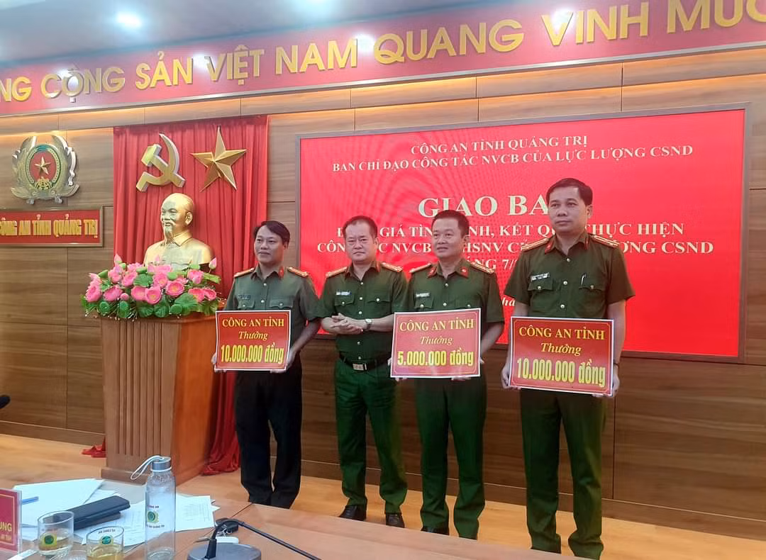 Triệt phá đường dây đánh bạc hàng chục tỷ đồng trên mạng -0