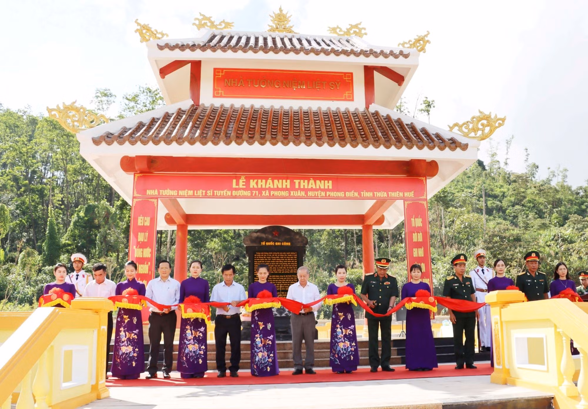 Khánh thành Nhà tưởng niệm 13 liệt sĩ hy sinh tại Rào Trăng -0