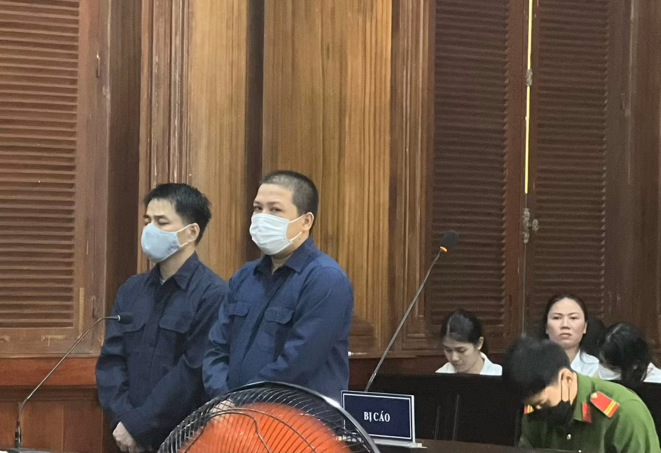 &nbsp;Một thửa đất bán nhiều người, chiếm đoạt hơn 35 tỷ đồng -0