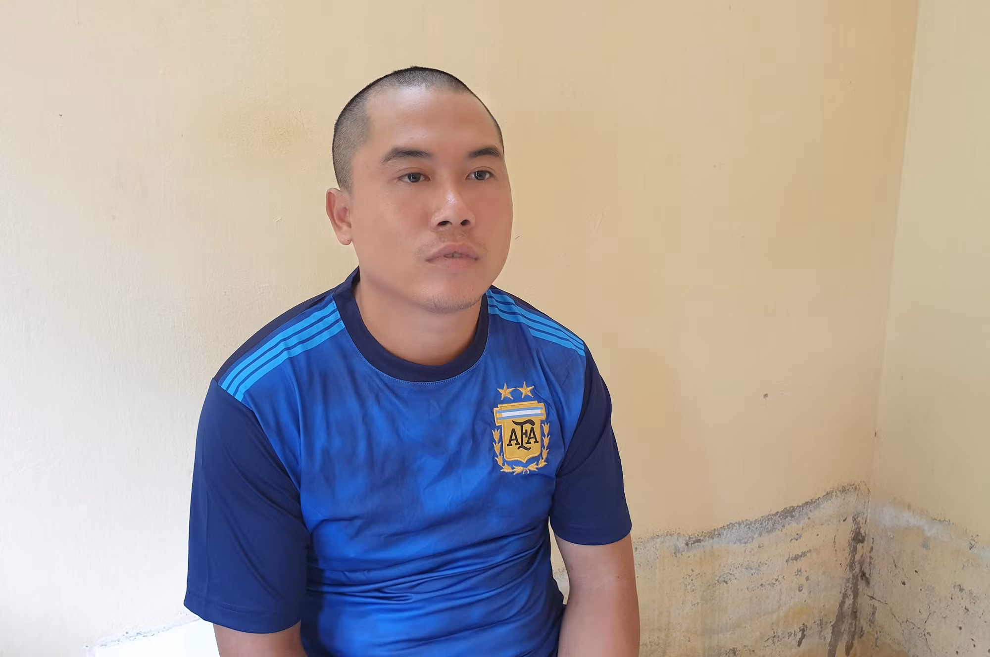 Lừa bán xe ô tô giá rẻ qua mạng, chiếm đoạt hàng trăm triệu đồng tiền cọc -0