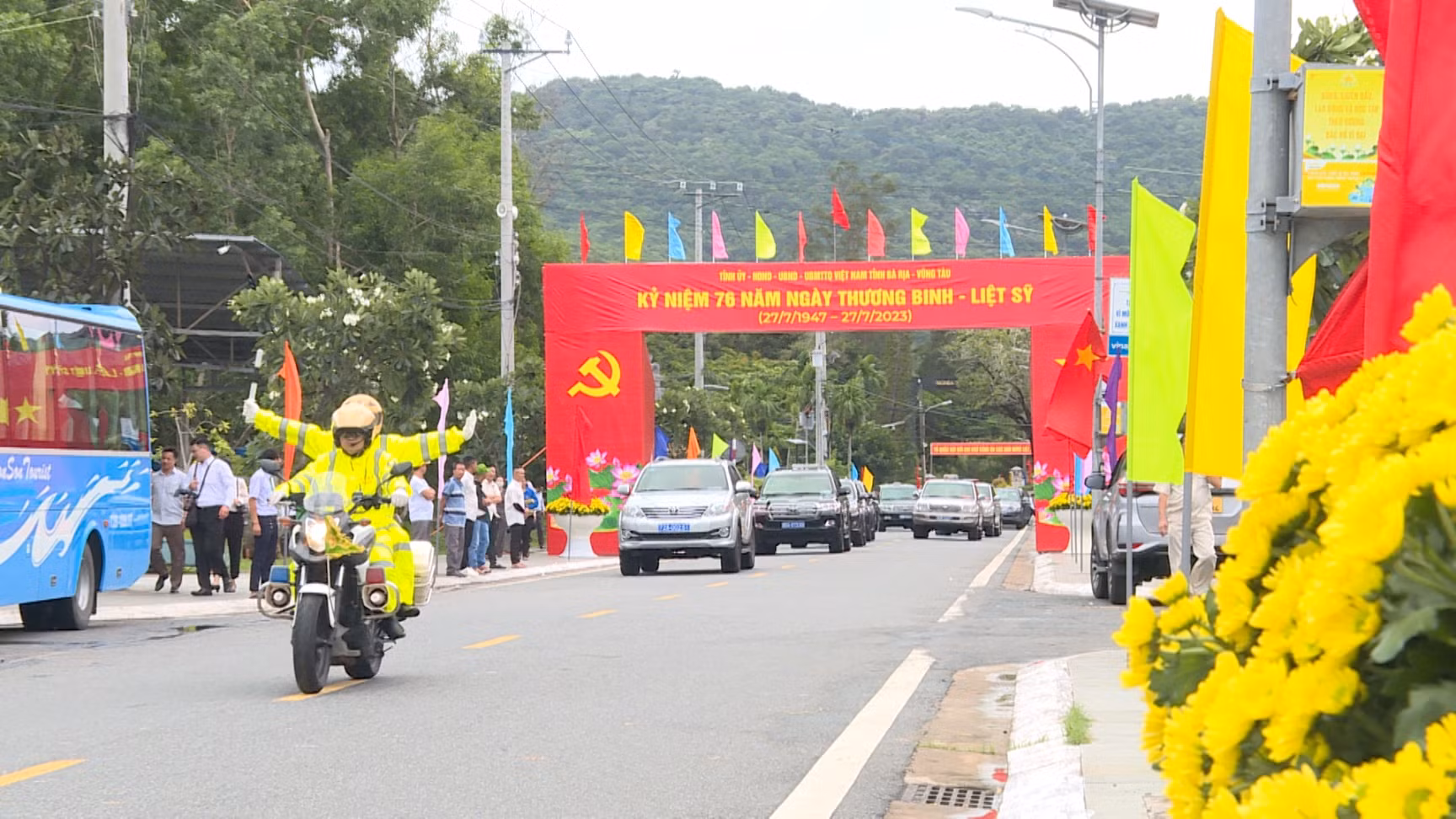 Chủ động bảo đảm ANTT, an toàn các hoạt động kỷ niệm 76 năm ngày Thương binh - Liệt sĩ tại Côn Đảo -0