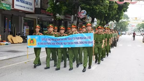 Nâng cao nhận thức và hành động trong toàn xã hội về phòng, chống mua bán người