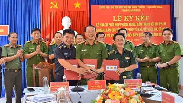 Công an Quảng Nam phối hợp với Bộ đội Biên phòng, Hải quan đảm bảo an ninh biên giới