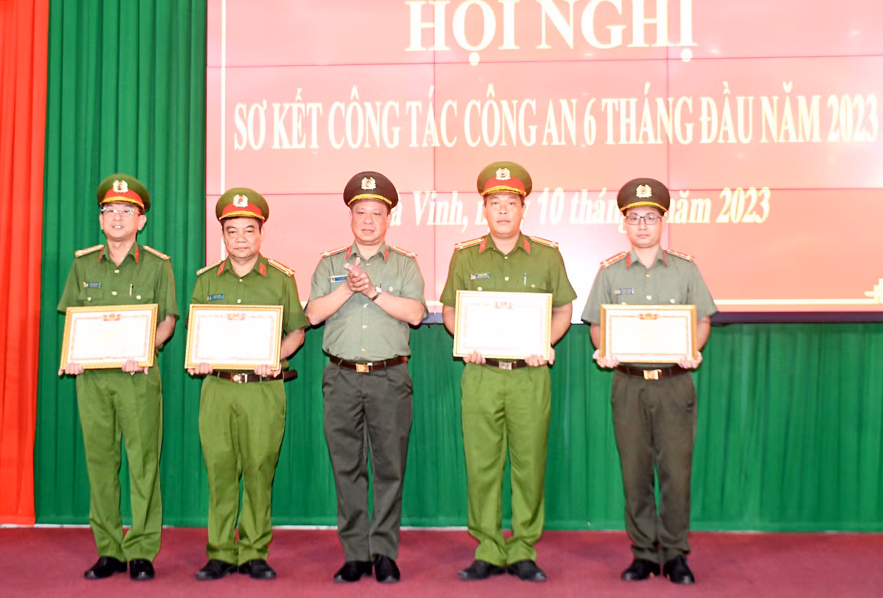 Công an tỉnh Trà Vinh quyết tâm thực hiện thắng lợi Nghị quyết 12 của Bộ Chính trị -0