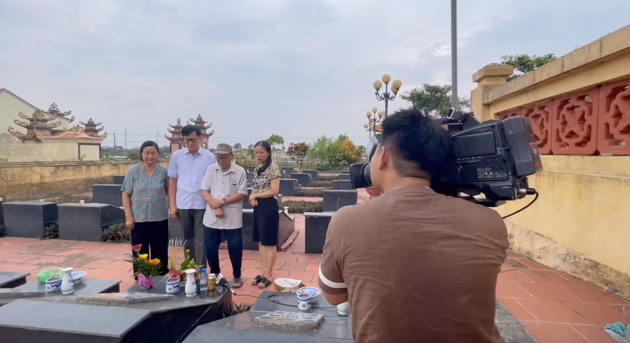 Lời thề còn vang vọng mãi -1
