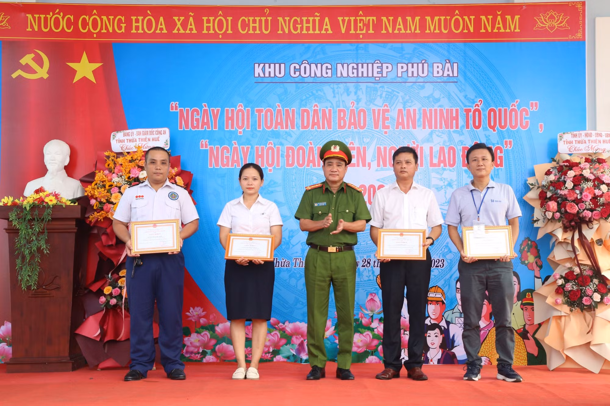 Lan tỏa phong trào Toàn dân bảo vệ An ninh Tổ quốc tại các khu công nghiệp -0