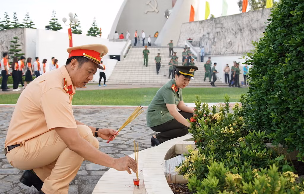 Hoạt động tri ân, nghĩa tình ngày Thương binh – Liệt sĩ -0