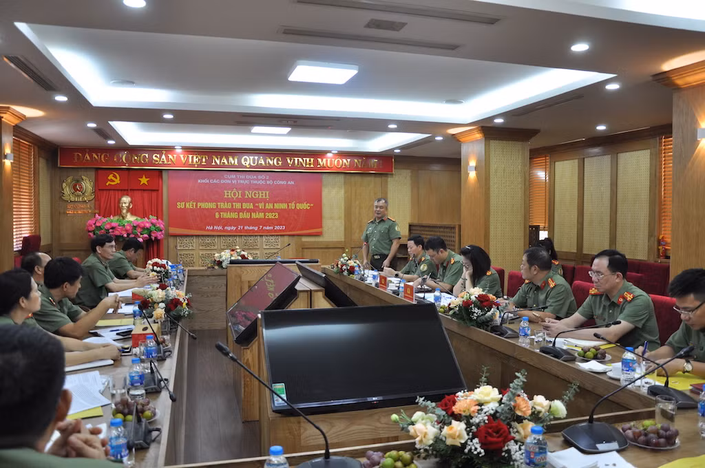 Nhiều đơn vị thuộc Cụm thi đua số 2, Bộ Công an được tặng các phần thưởng cao quý -0