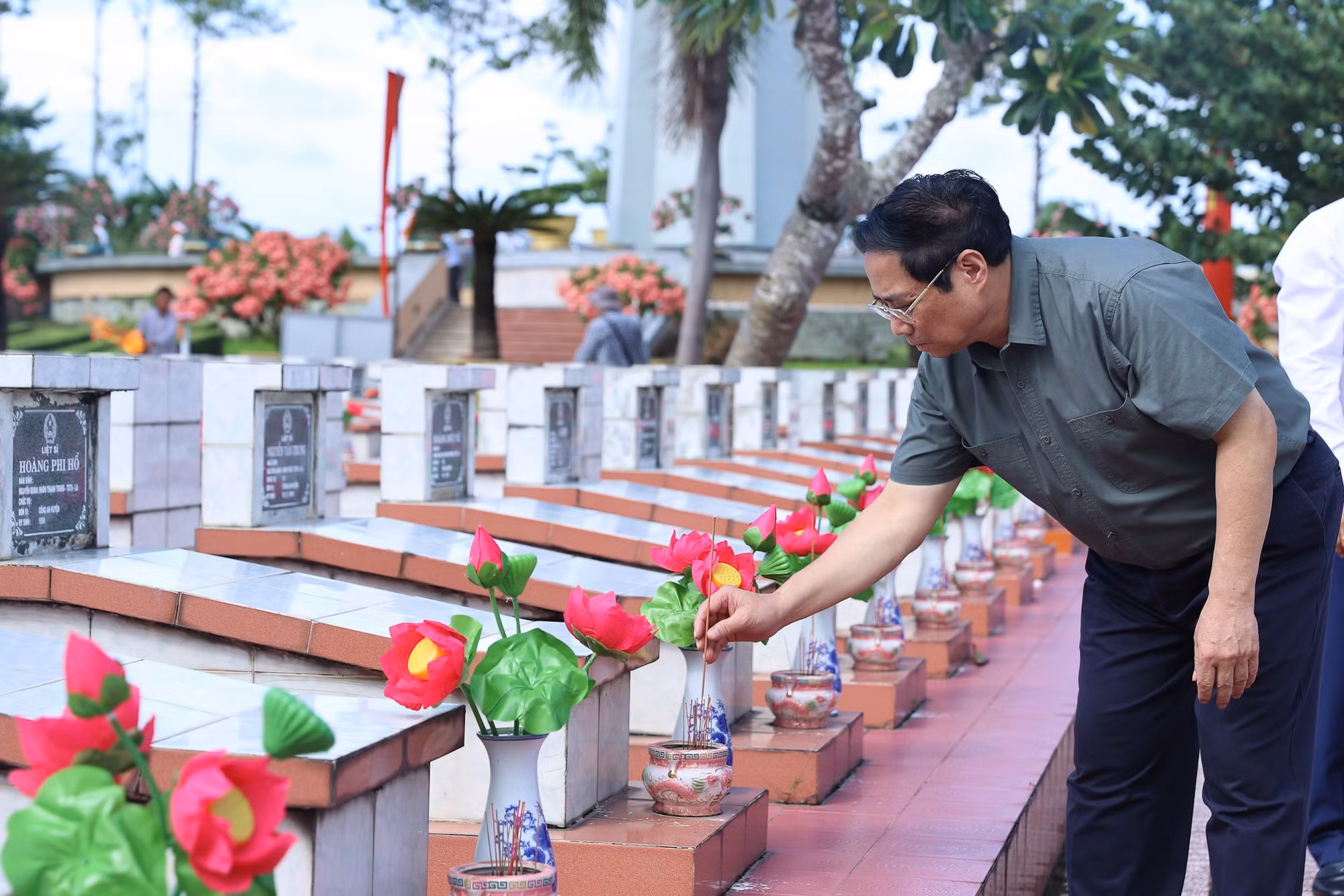 Thủ tướng Phạm Minh Chính kiểm tra dự án vành đai 3 tại Long An -0