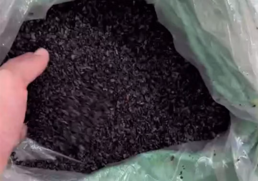 Phát hiện, bắt quả tang 2 cở sản xuất cà phê giả -0