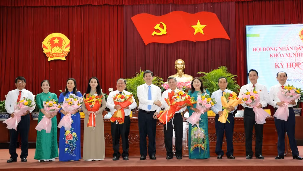 Ông Đồng Văn Thanh và Trương Cảnh Tuyên đắc cử Chủ tịch HĐND, UBND TP Cần Thơ -0
