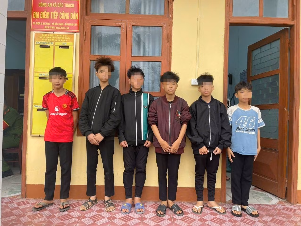 Nhanh chóng xác minh nhóm đối tượng ném đá vào xe ô tô đang lưu thông trên cao tốc Bắc-Nam -0