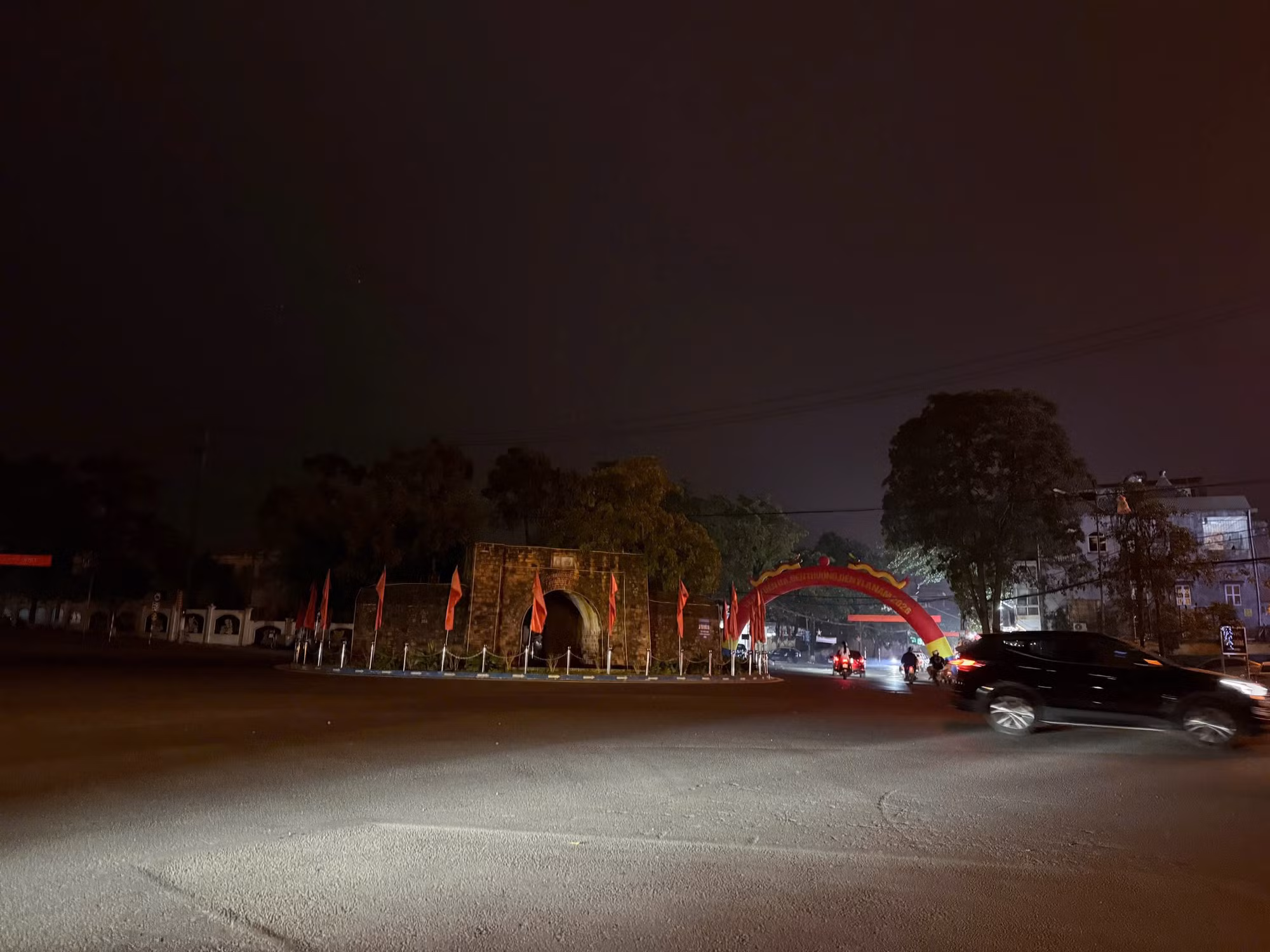 463.000 kWh tiết kiệm chỉ trong 60 phút tắt đèn Giờ Trái Đất 2026 -2