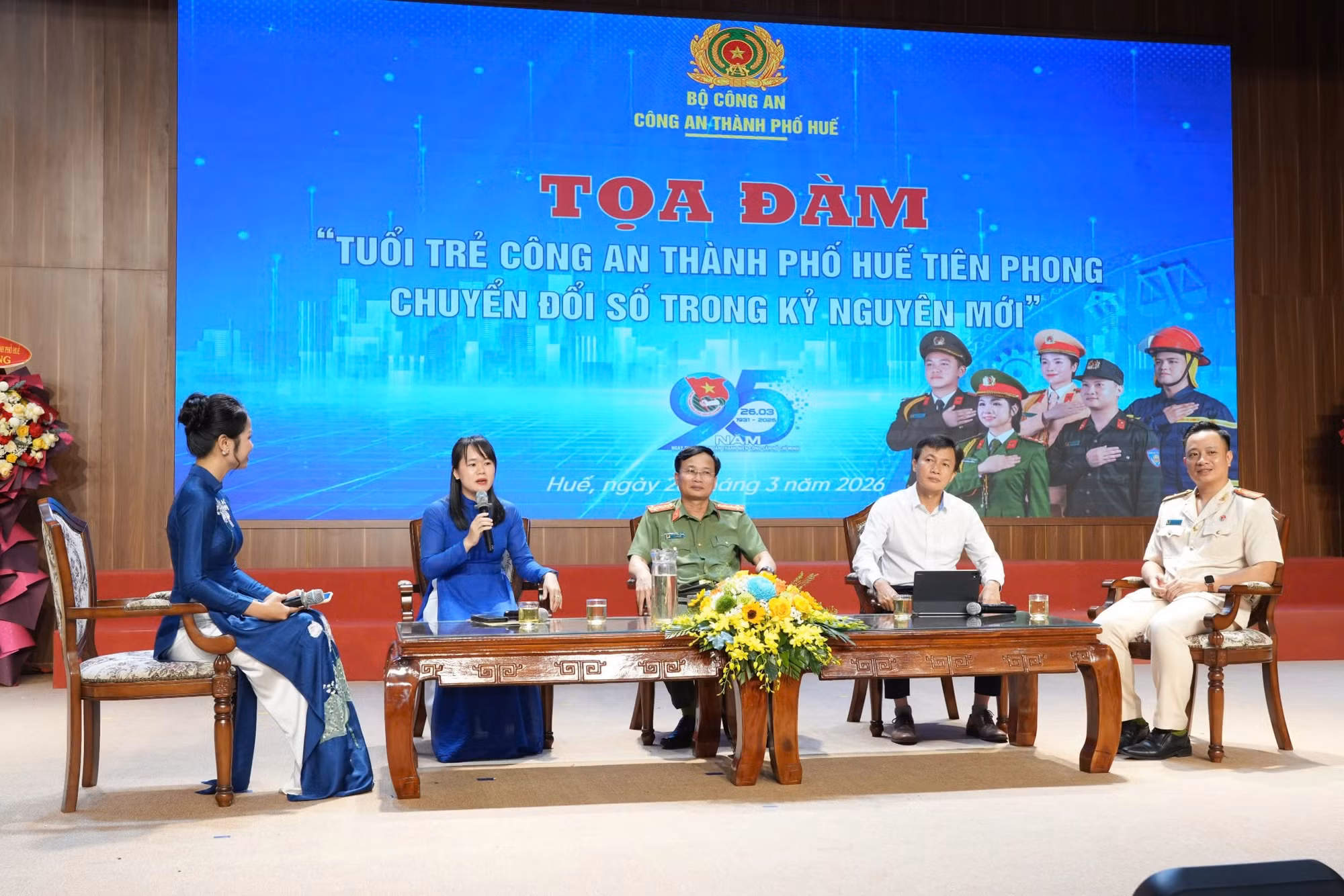 Công an TP Huế tuyên dương nhiều tập thể, cá nhân tiêu biểu trong phong trào thanh niên -0