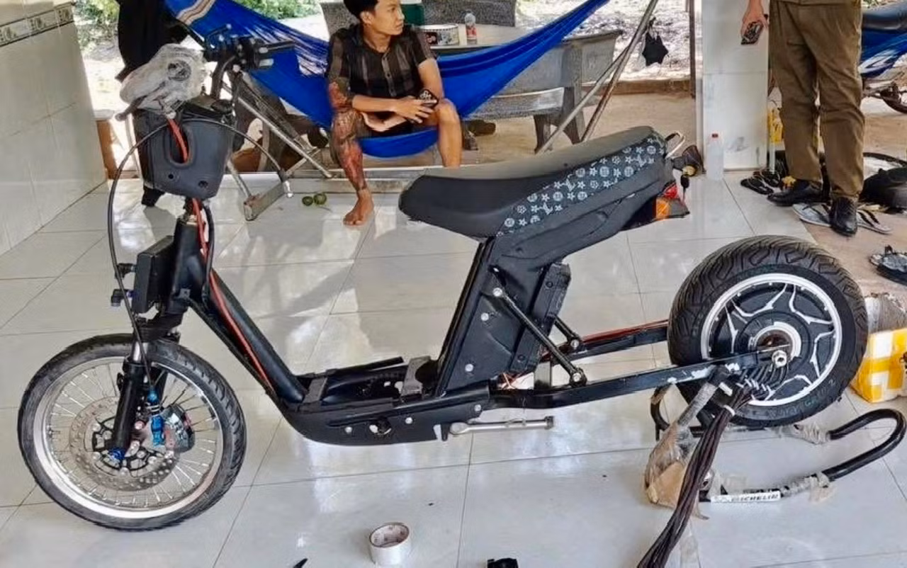 &nbsp;Đừng khóc khi giao xe cho con em mình rồi phó mặc -1