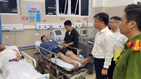 Gặp những "người hùng" cứu 7 người trong đám cháy tại phường Hoàng Mai