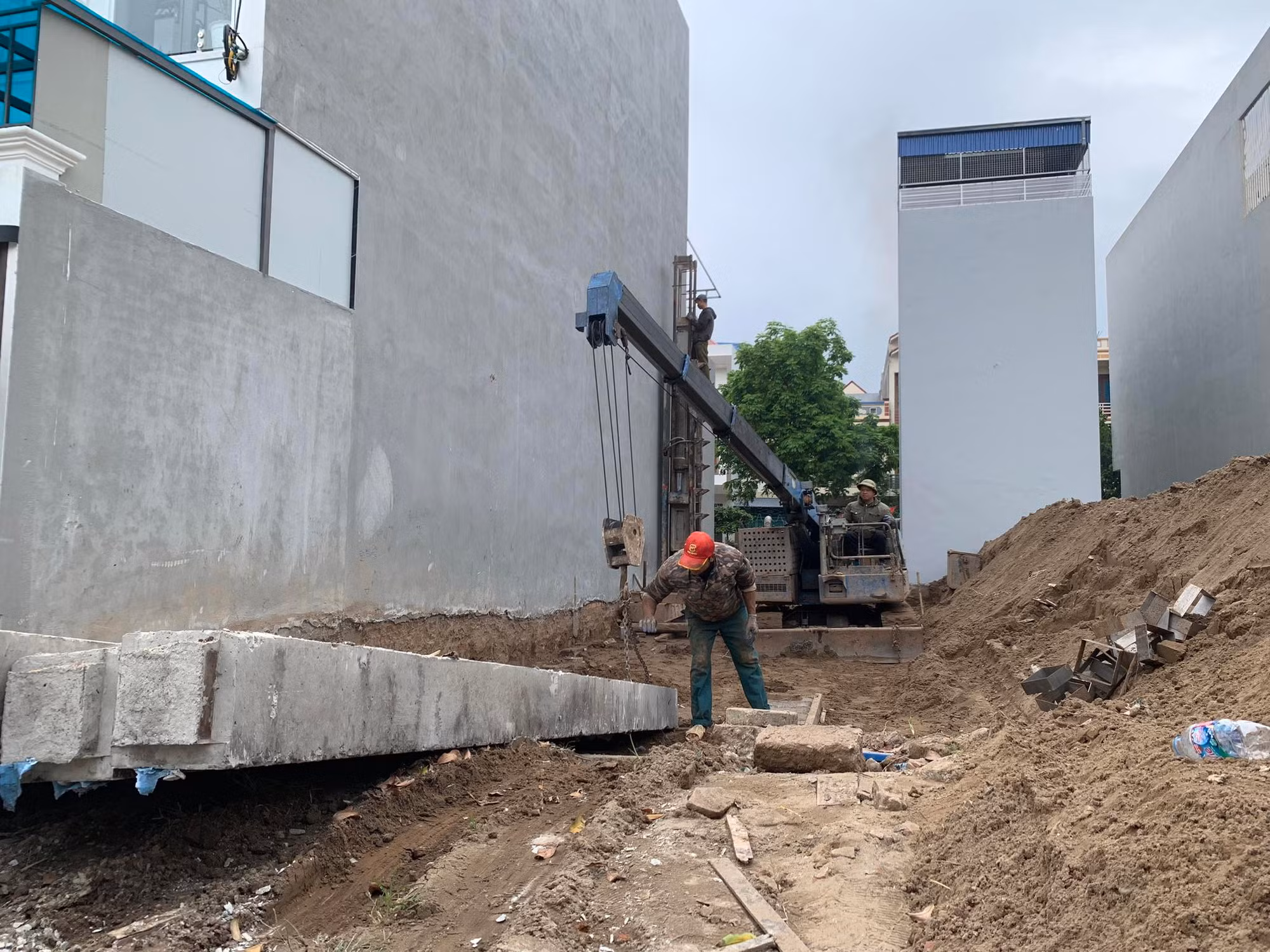 Người dân, doanh nghiệp nghẹt thở trong cơn “bão giá” vật liệu xây dựng -0