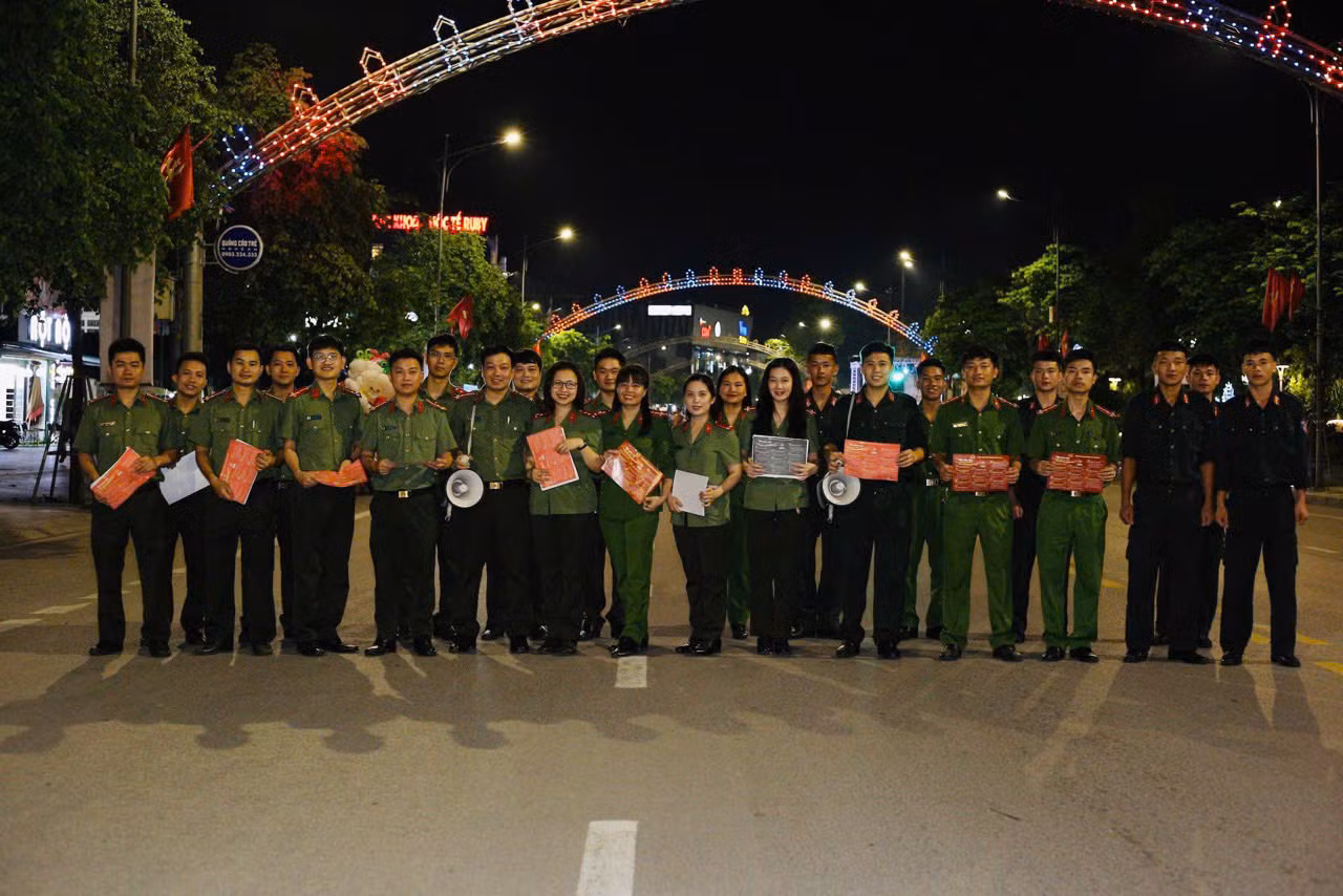 Đại uý Nguyễn Cảnh Tùng: Cán bộ tham mưu đam mê công tác Đoàn -0