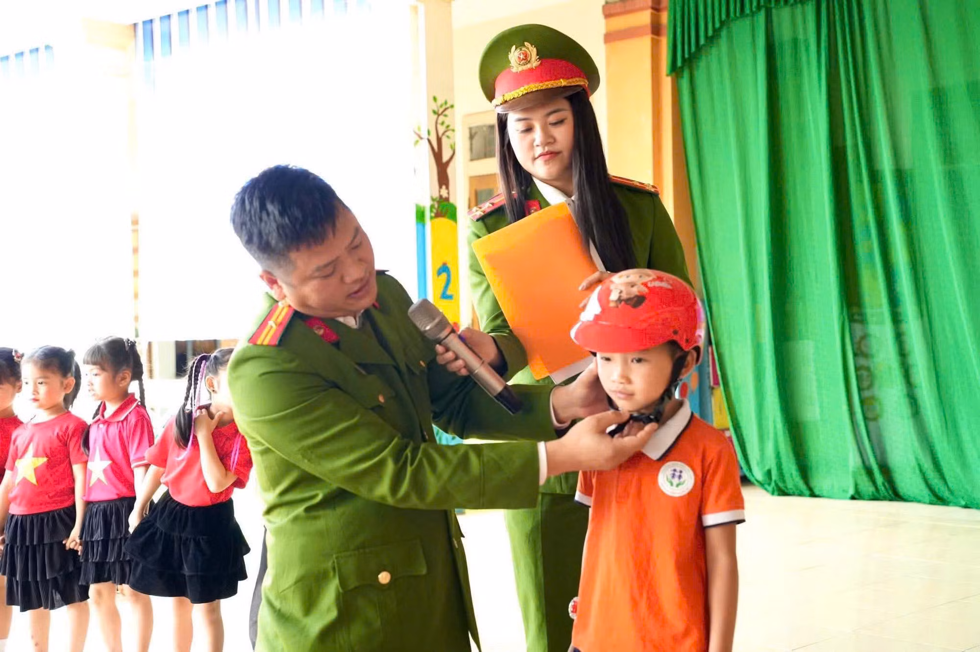Tuổi trẻ Công an Nghệ An xung kích lập công, vì bình yên cuộc sống -0