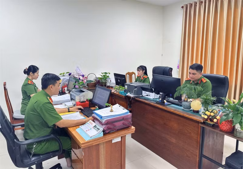 Tháo gỡ “điểm nghẽn” thể chế sẽ bắt đầu từ đâu? -0