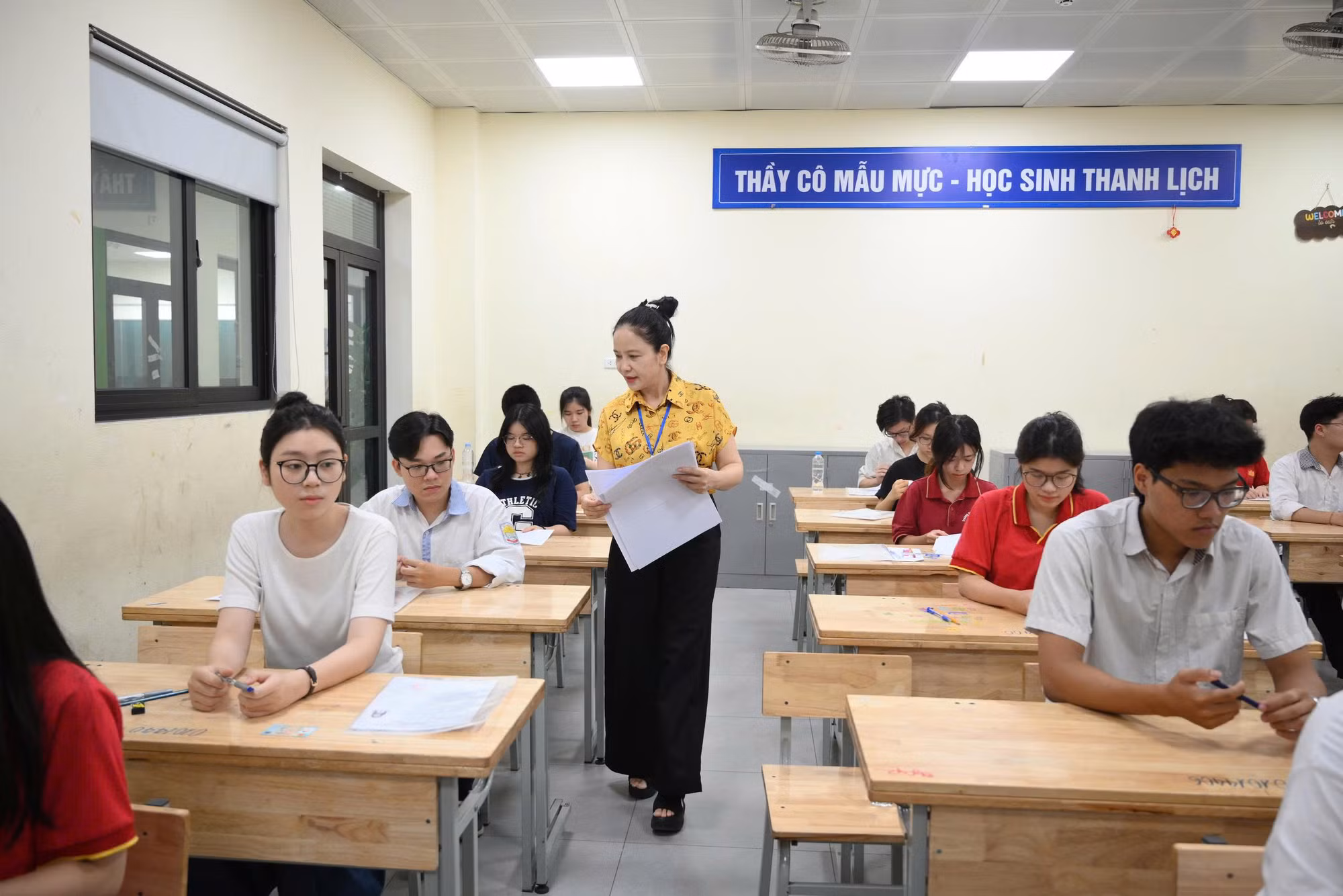 Lương của giáo viên phổ thông công lập dự kiến cao nhất là 17,6 triệu đồng -0