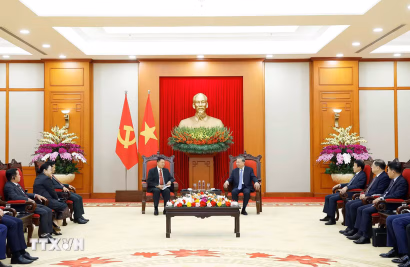 Tổng Bí thư Tô Lâm tiếp Bộ trưởng Bộ Công an Lào -0