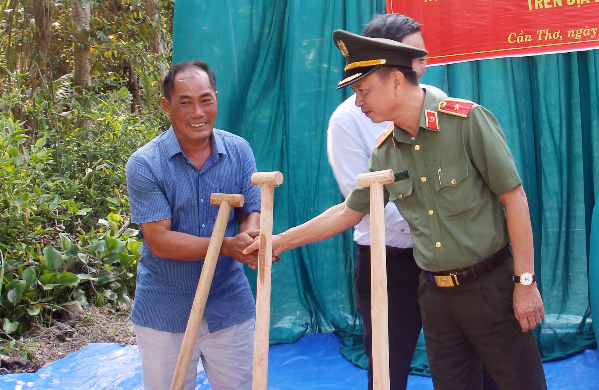 Không chỉ là một căn nhà… -0