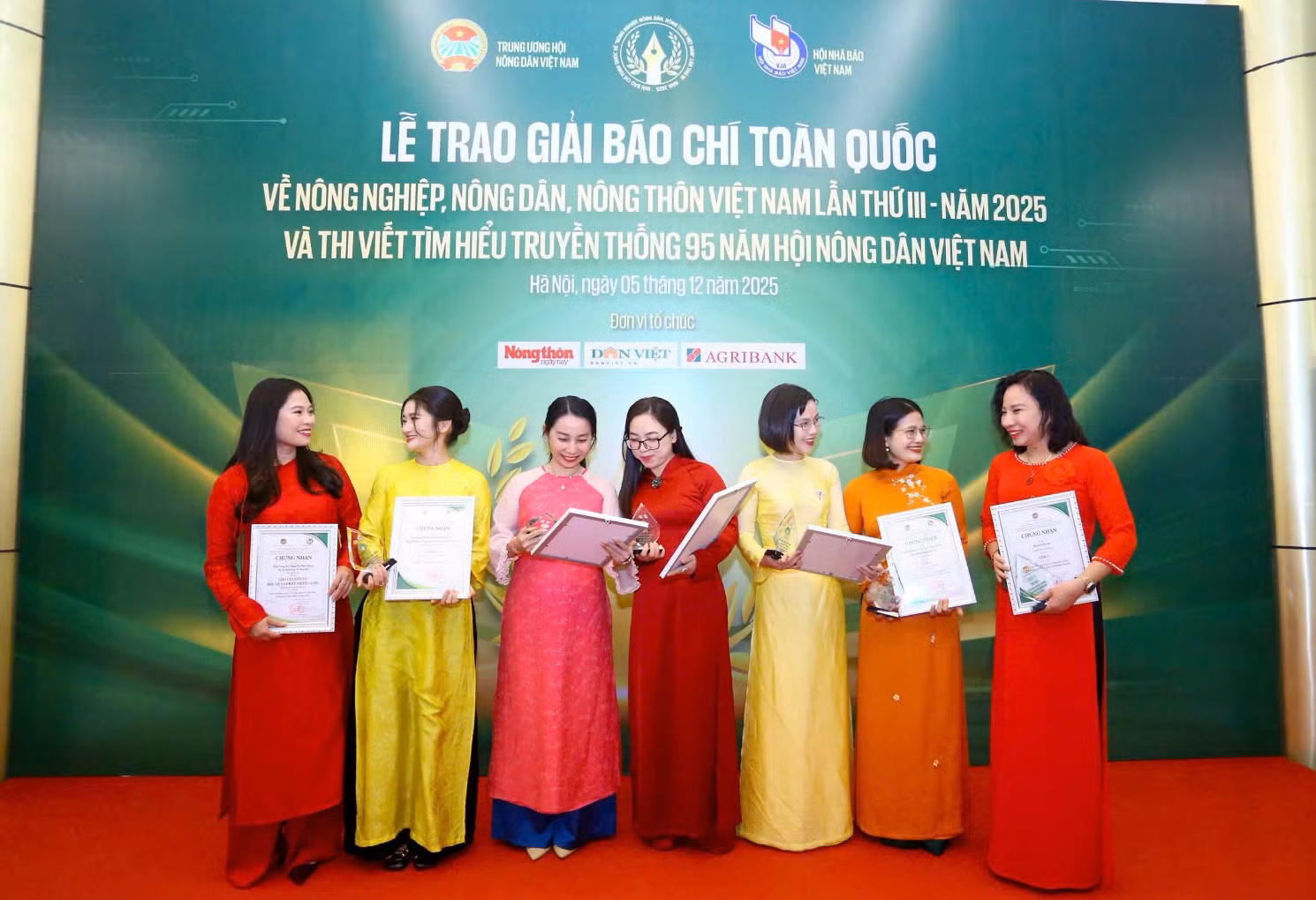 Chính thức khởi động Giải báo chí toàn quốc về nông nghiệp, nông dân, nông thôn năm 2026 và Thi ảnh “Nông thôn Việt Nam 40 năm Đổi mới”. -0