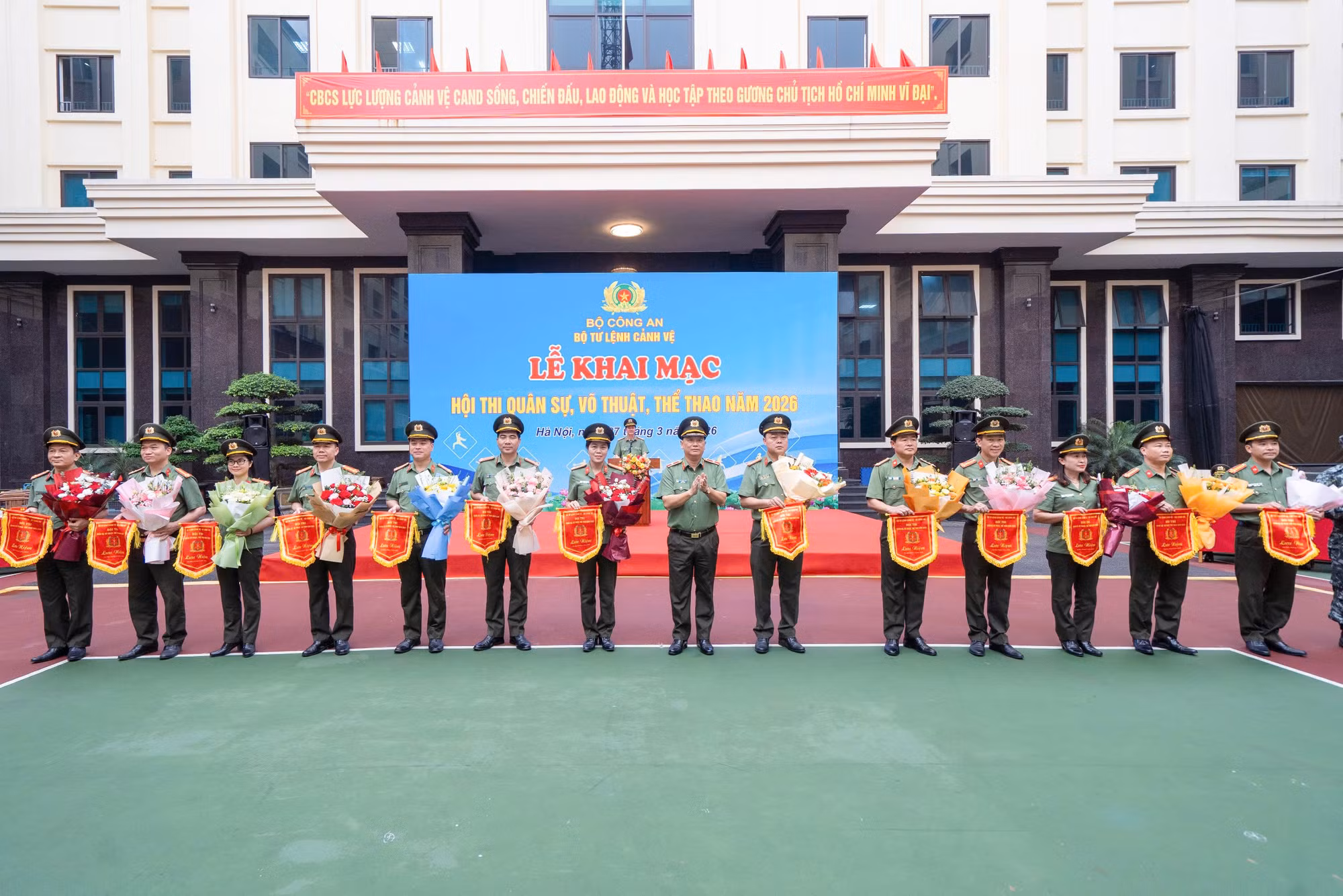 Bộ Tư lệnh Cảnh vệ nâng chất rèn luyện thể lực, bản lĩnh, kỹ thuật, chiến thuật -0