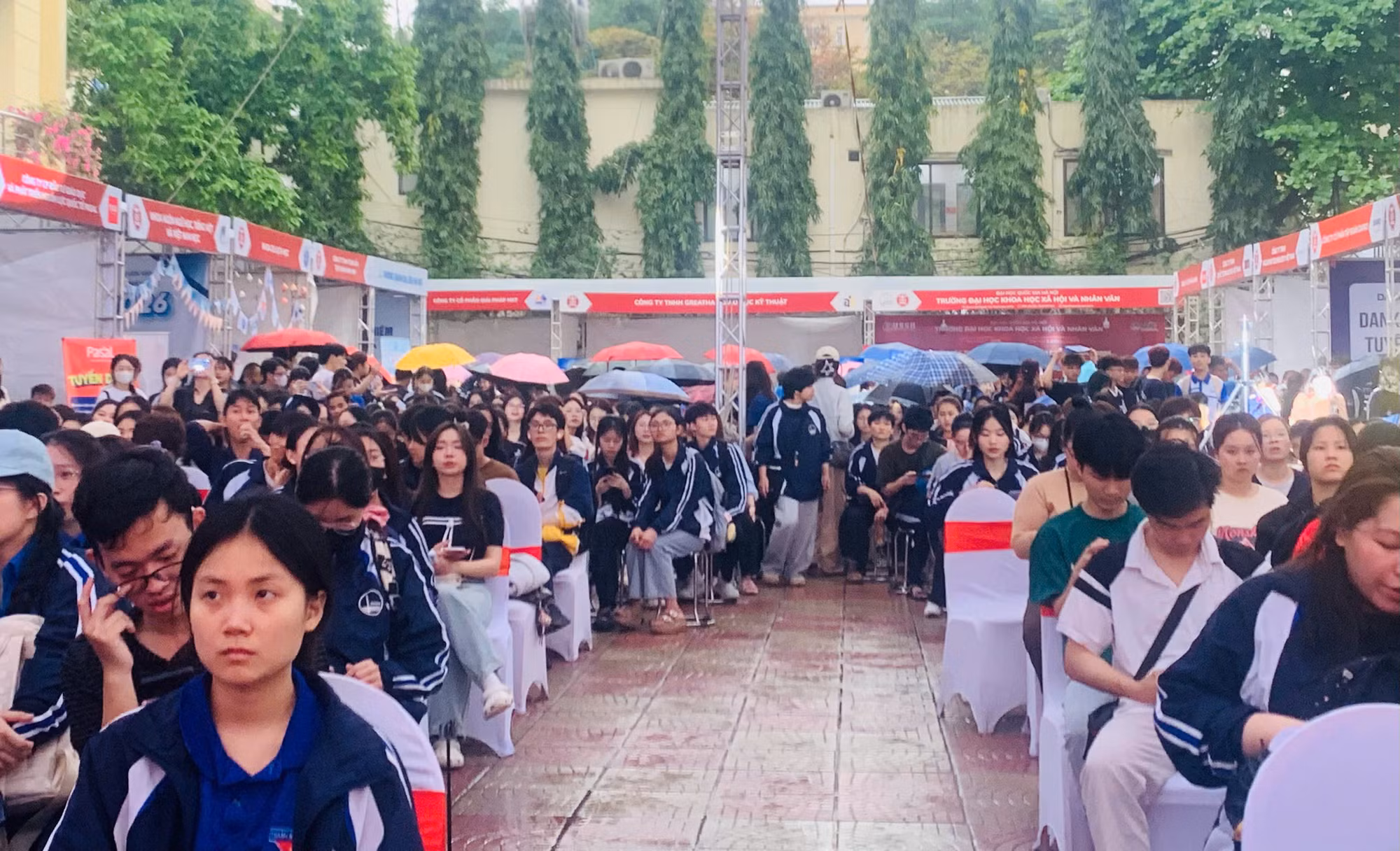 Gần 90% sinh viên ngành Khoa học Xã hội và Nhân văn có việc làm sau khi tốt nghiệp -0