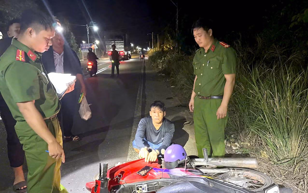 Bắt đối tượng chuyên cướp tài sản của nữ công nhân đi làm về khuya -0
