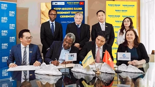 Nam A Bank gia nhập mạng lới tài trợ thương mại toàn cầu