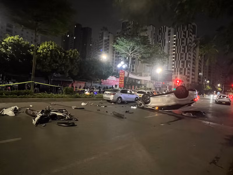 Công an Hà Nội thông tin chính thức về vụ tai nạn giao thông liên hoàn trên đường Trung Kính -0