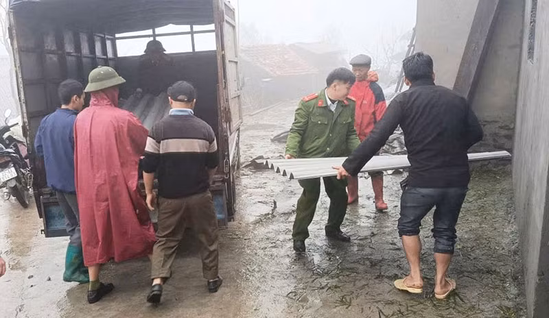 Khẩn trương hỗ trợ nhân dân khắc phục hậu quả thiên tai, mưa đá ở Tuyên Quang -1