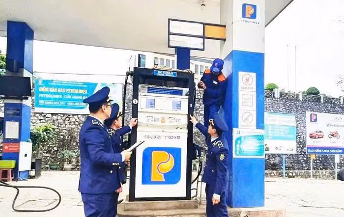 Đà Nẵng: Chính quyền đồng hành, “chia lửa” cùng doanh nghiệp -1
