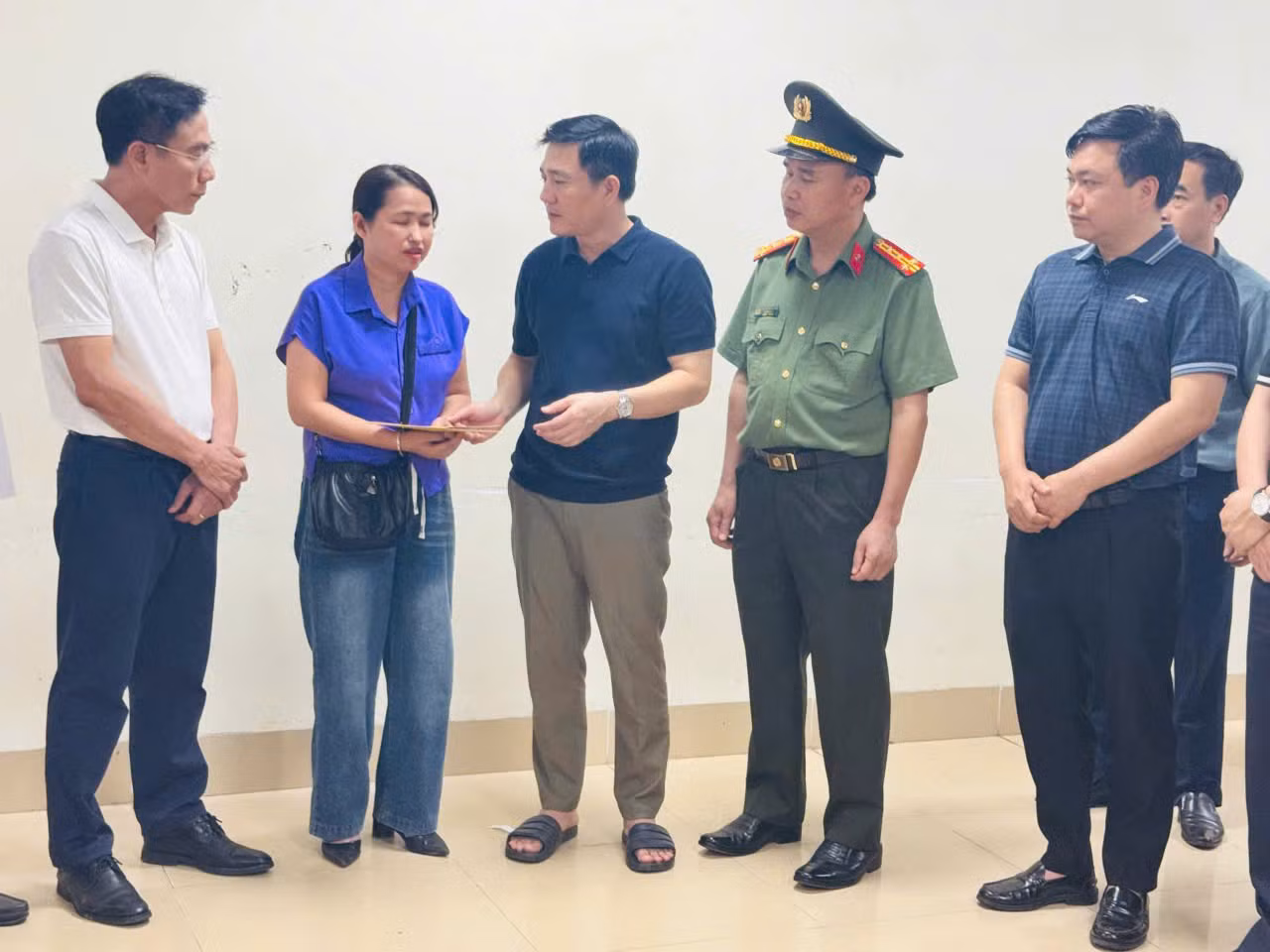 Lãnh đạo tỉnh Phú Thọ thăm, động viên các nạn nhân trong vụ tai nạn ở Tam Đảo -1