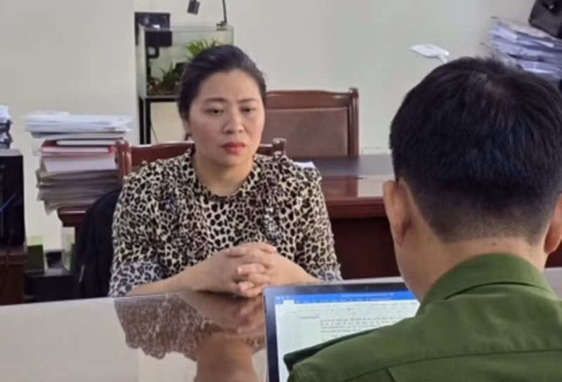 Khởi tố đối tượng phạm tội “Lừa đảo chiếm đoạt tài sản” -0