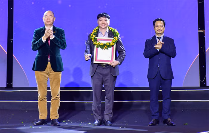 Vietbank lần thứ 2 liên tiếp vào Top 50 Doanh nghiệp xuất sắc Việt Nam -0