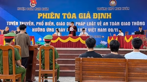 Giáo dục pháp luật thông qua những phiên tòa giả định