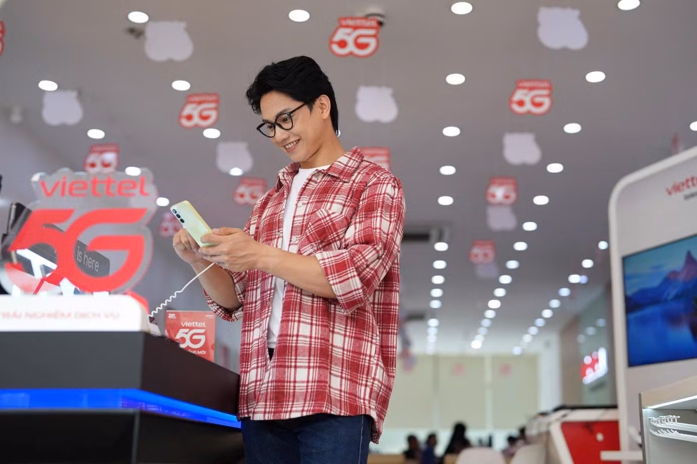 3 triệu người dùng 5G Viettel, tốc độ tăng trưởng gấp đôi 4G -0