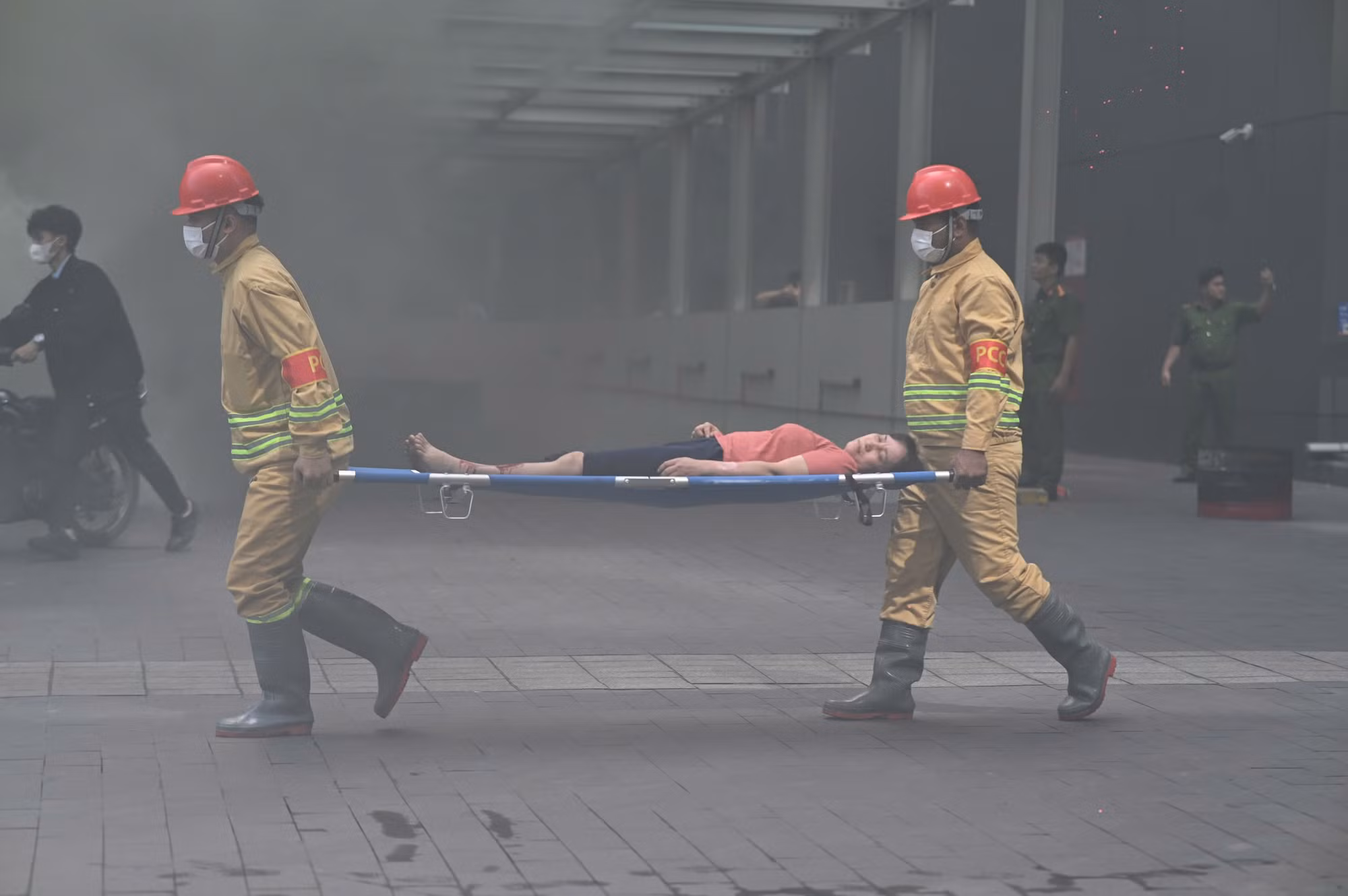 Tìm phương án tối ưu để chữa cháy, CNCH tại những tòa nhà cao tầng -0